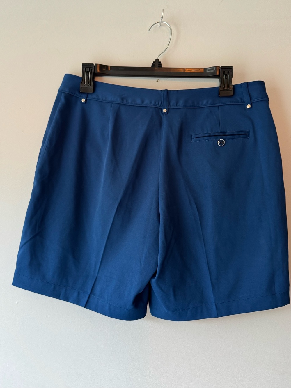 Lady Hagen Women’s Essential Golf Shorts 8 EUC - Picture 2 of 5